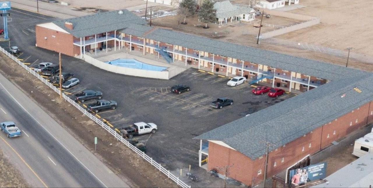 Americas Best Value Inn Greeley Evans Exterior foto